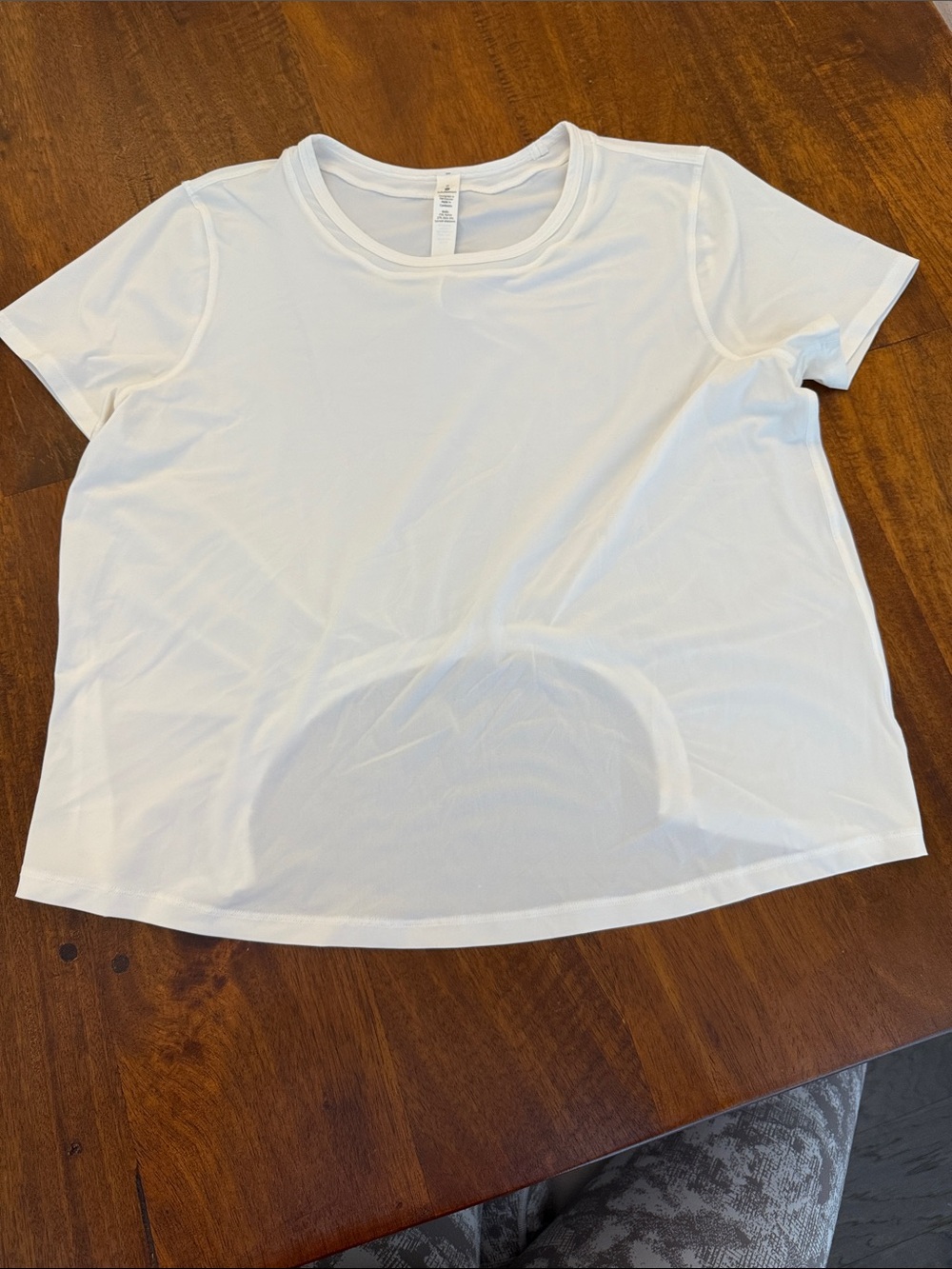 lululemon athletica Women's Short Sleeve Tee in White